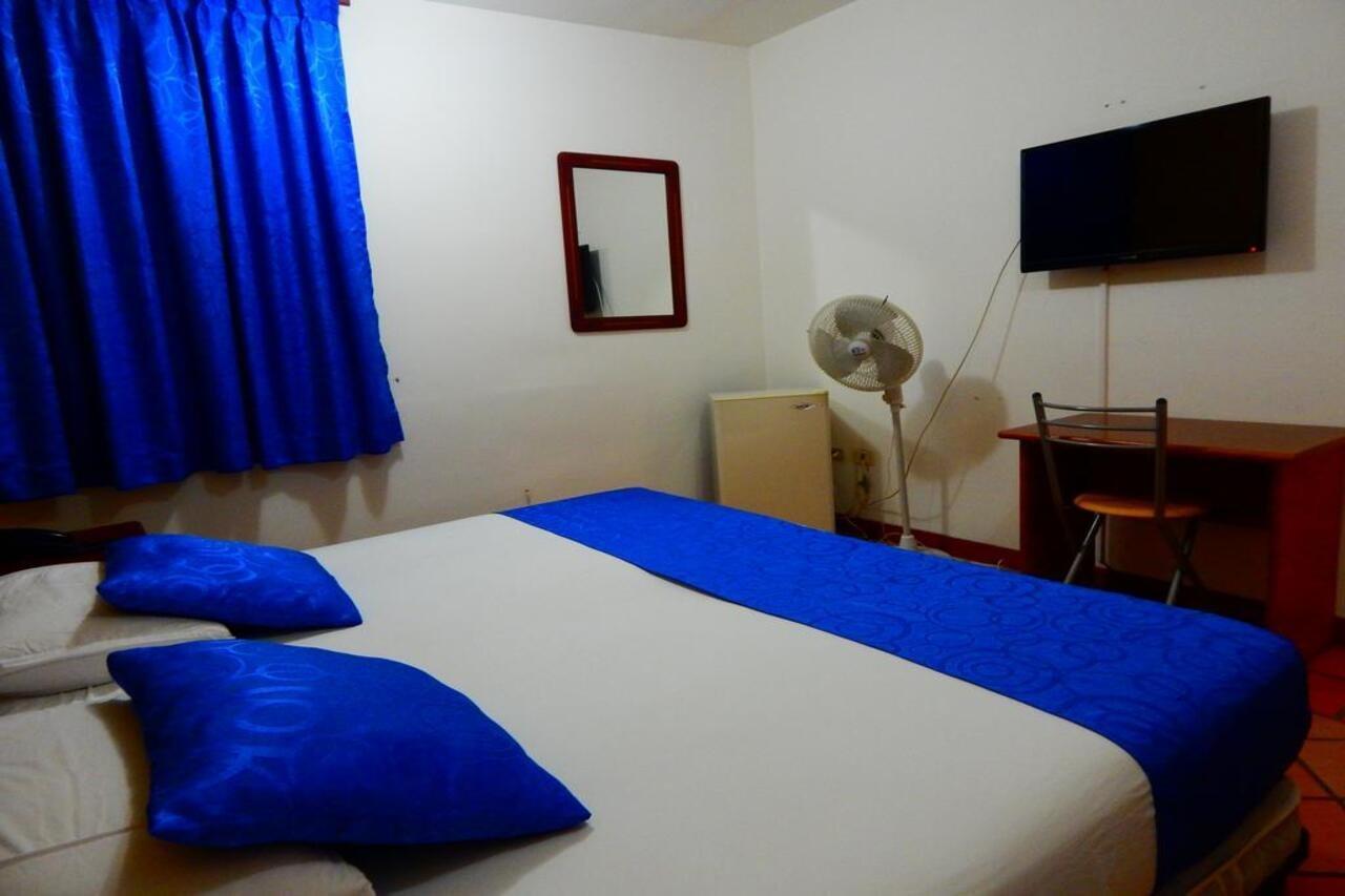 Hotel Castillo Real Armenia  Buitenkant foto
