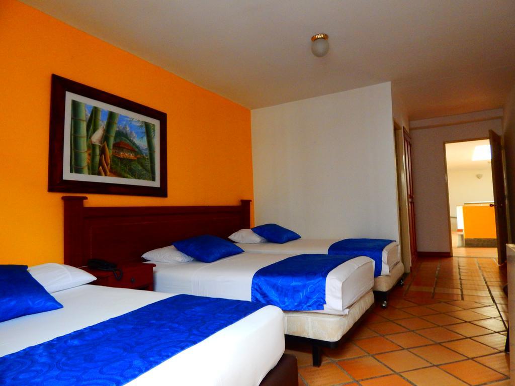 Hotel Castillo Real Armenia  Buitenkant foto