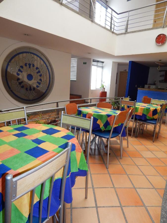 Hotel Castillo Real Armenia  Buitenkant foto